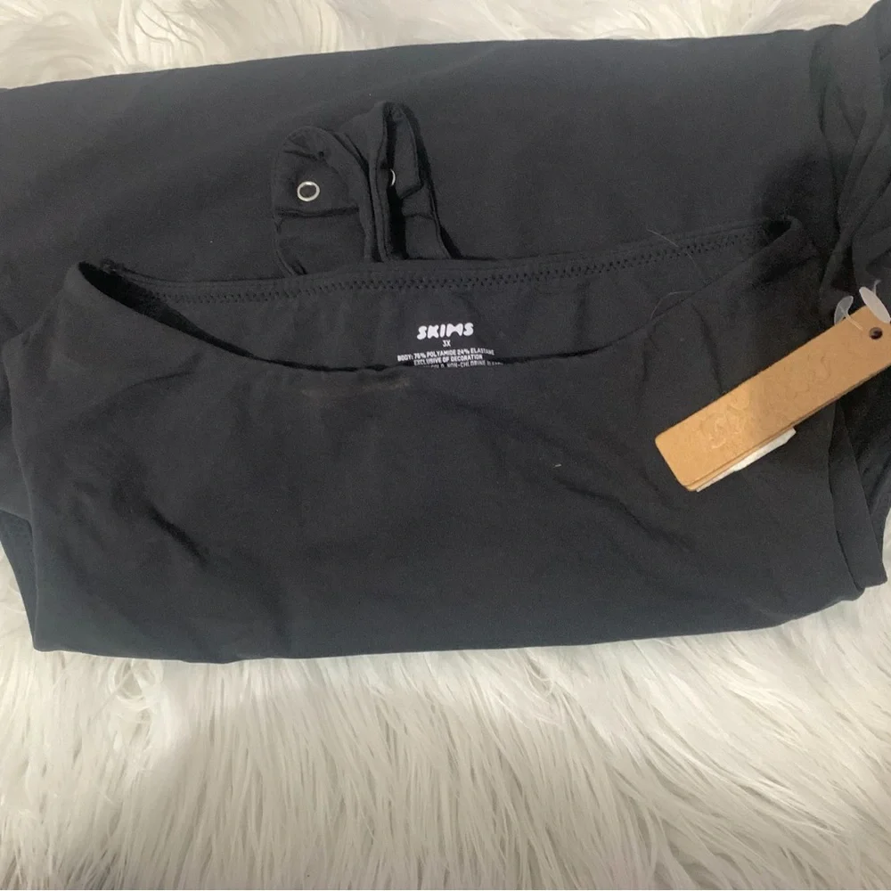SKIMS Black Fitted Sleeveless Bodysuit